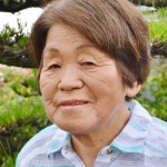 Eiko Tomita, 78, began No no Ikebana in 1975. Visits local elementary schools and welfear facilities as an instructor.