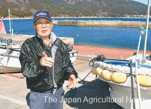 Yokoishi is a cattle breeder and dried abalone producer. (In Ofunato City, Iwate Prefecture)